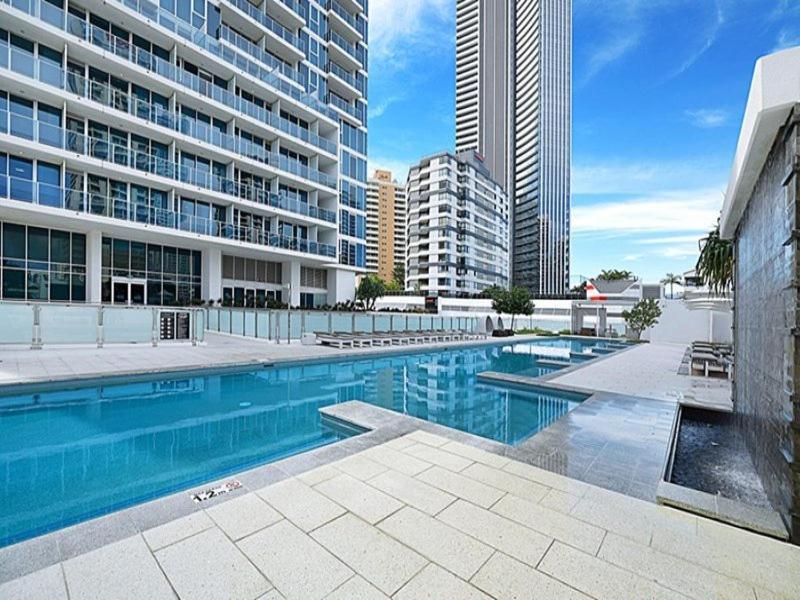Gold Coast Private Apartments - H Residences, Surfers Paradise Exterior photo